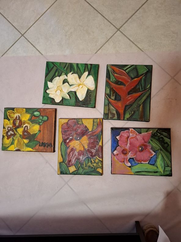 Four orchids and a heliconia-Ligia Moya