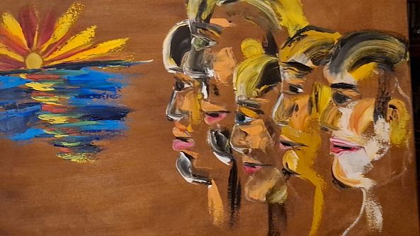 Here comes the sun-Ligia Moya