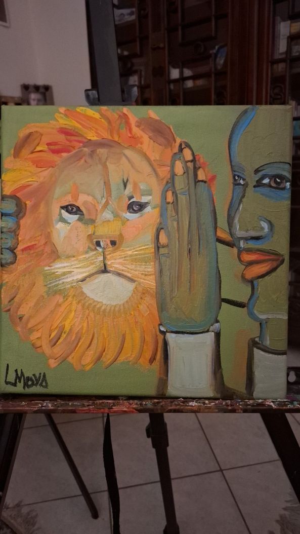 Hold on-Ligia Moya